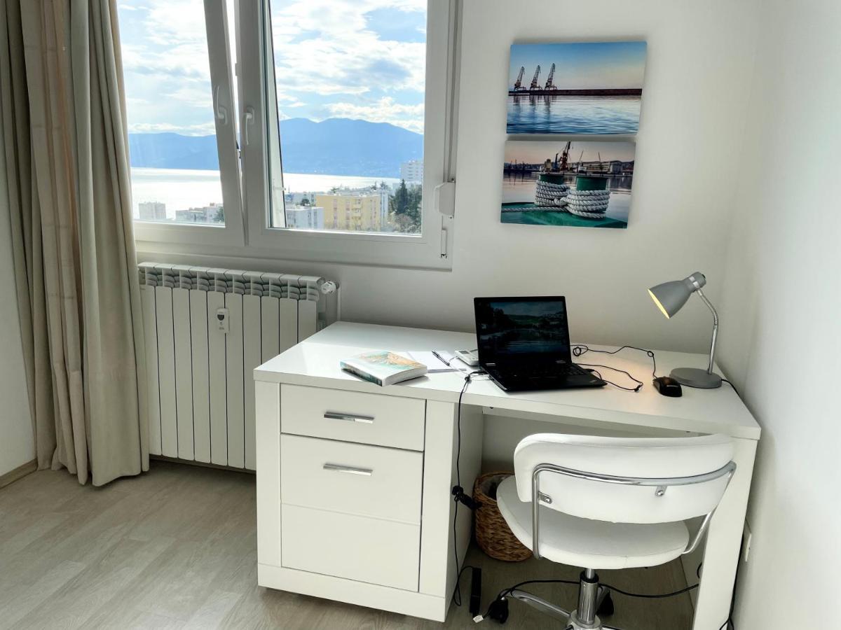 Adria Sky Apartment Rijeka Exterior photo